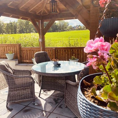 'Wardlaw View' Luxury Studio Apartment With Stunning View Kirkhill エクステリア 写真