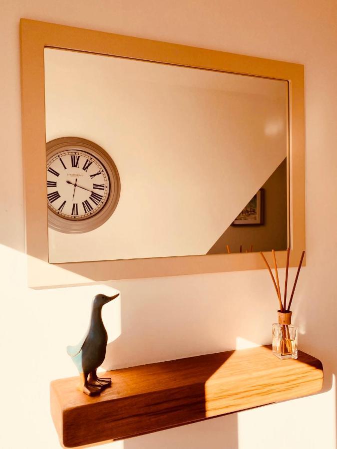 'Wardlaw View' Luxury Studio Apartment With Stunning View Kirkhill エクステリア 写真